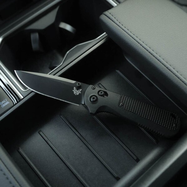 Benchmade-Redoubt-AXIS-430BK-02